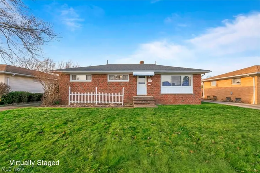 9850 Boundary Lane, Parma, OH 44130 - #2