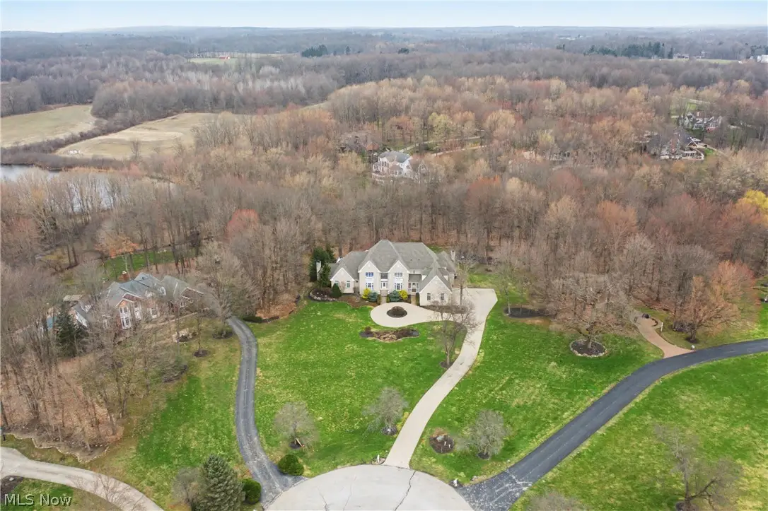 16770 Staffordshire Court, Chagrin Falls, OH 44023 - #1