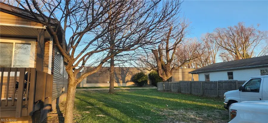 530 Lawnview Avenue, Painesville, OH 44077 - #3