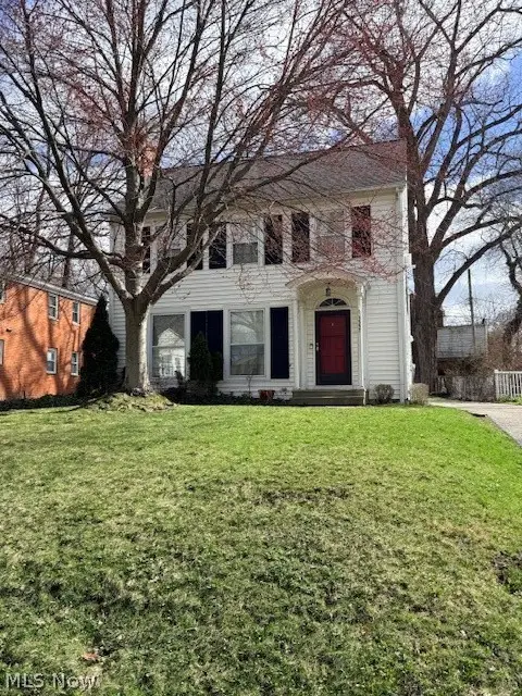 3557 Glencairn Road, Shaker Heights, OH 44122 - #2