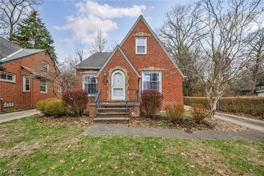 4098 Ridgeview Road, Cleveland, OH 44144 - #2