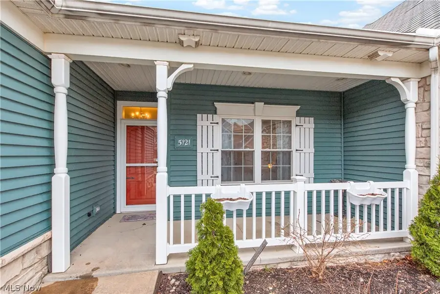 5121 Shepherds Glen, Willoughby, OH 44094 - #2