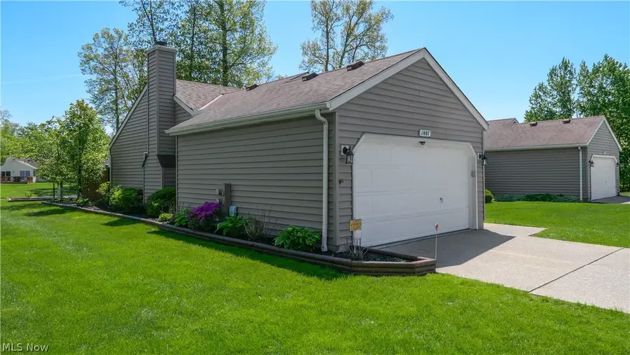 1807 Sandalwood Drive, Avon, OH 44011 - #2