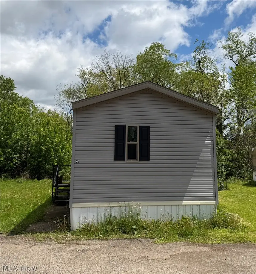 2606 Lincoln Nw Way #27, Massillon, OH 44647 - #2
