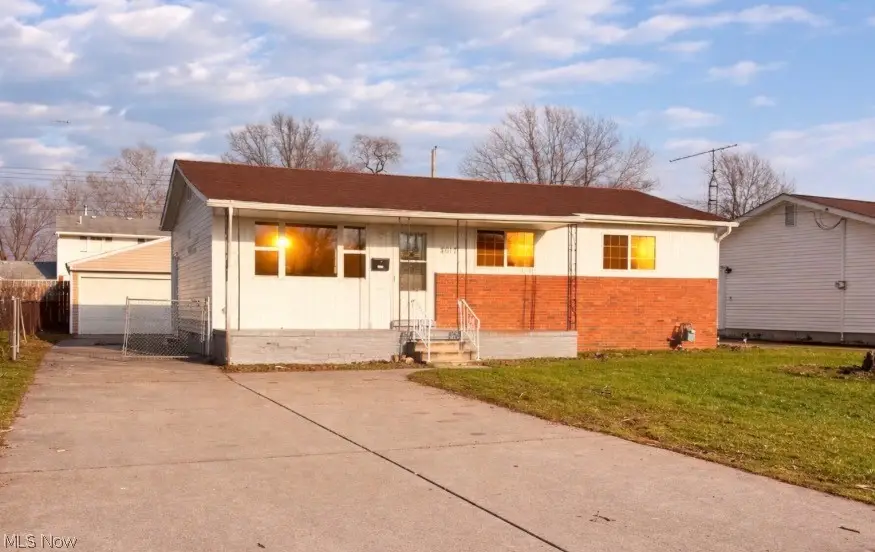 4617 Andover Avenue, Lorain, OH 44055 - #2