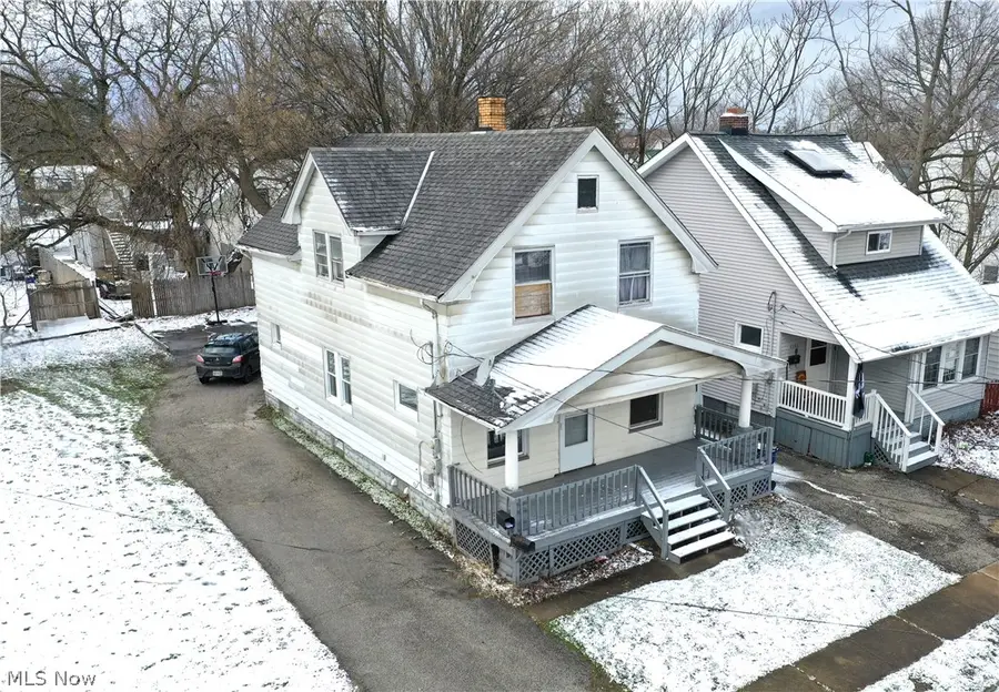 4350 W 28th Street, Cleveland, OH 44109 - #3