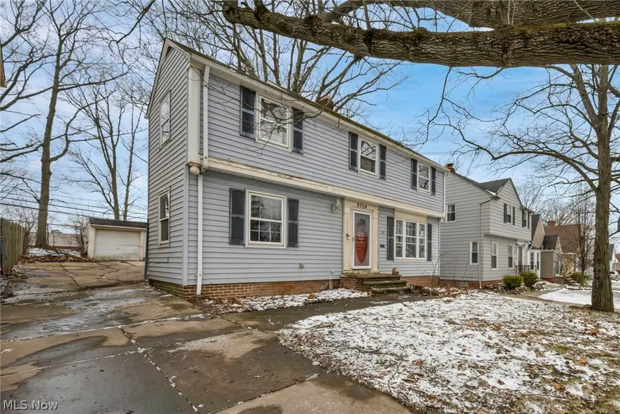 9704 S Highland Avenue, Garfield Heights, OH 44125 - #2