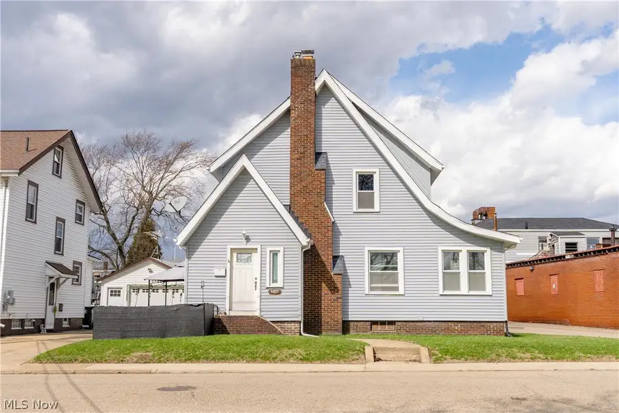 1421 Ferndale Nw Road, Canton, OH 44709 - #2