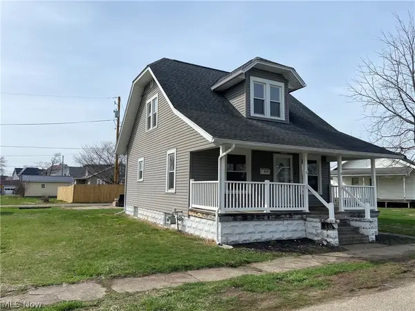 428 Chestnut Street, Newcomerstown, OH 43832