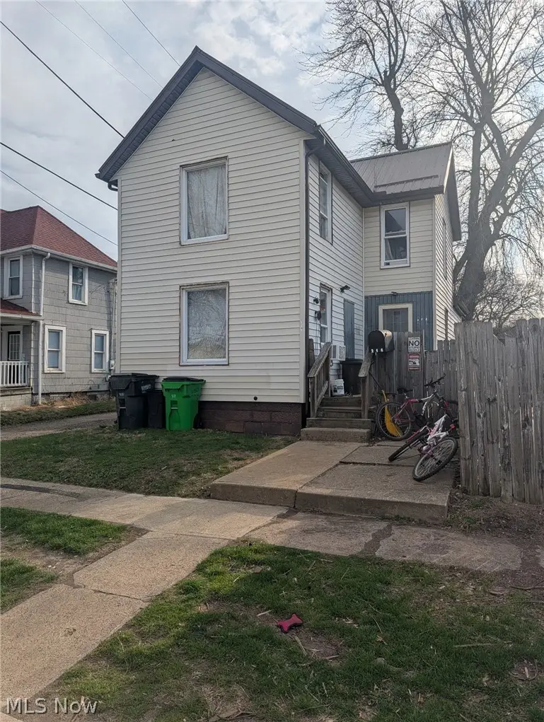 216 N 15th St, Coshocton, OH 43812 - #1