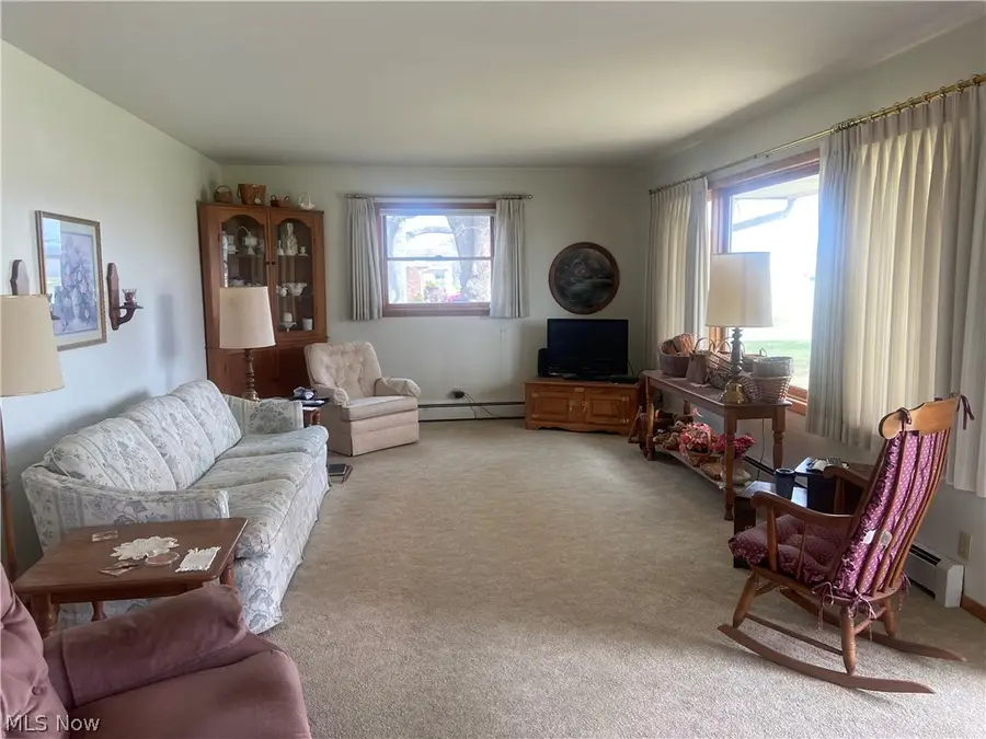 5671 E State Road, Newcomerstown, OH 43832 - #2