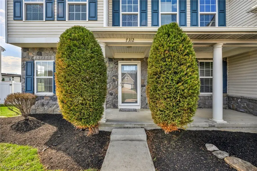 7312 Warblers Lane, North Ridgeville, OH 44039 - #2