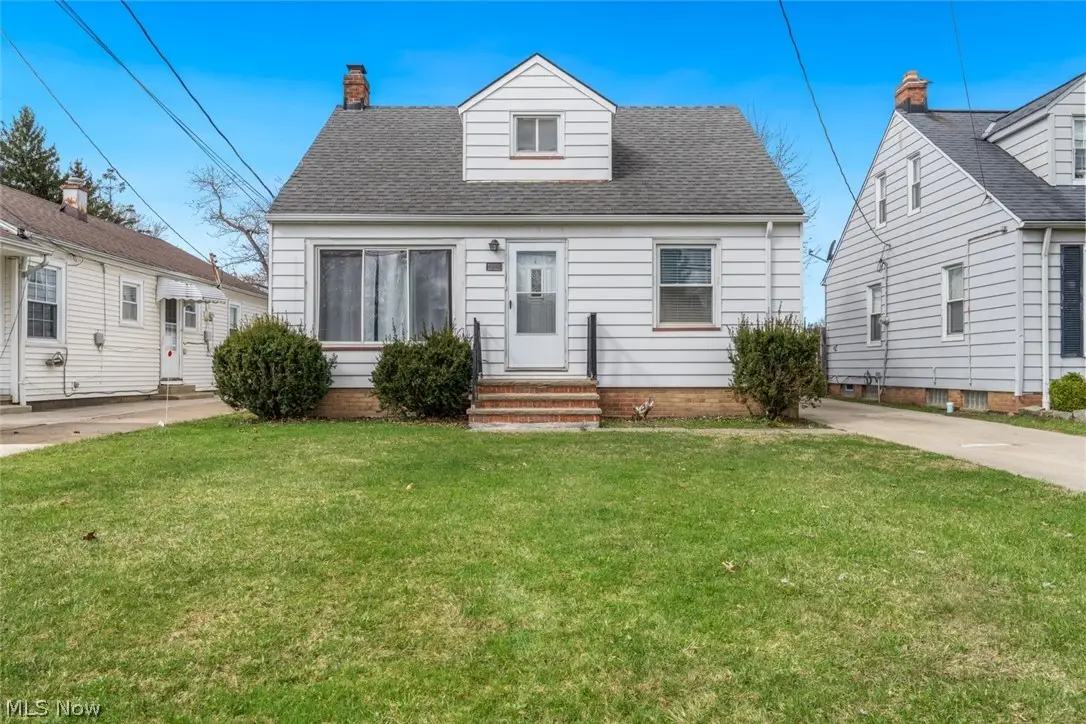 1206 Lander Road, Mayfield Heights, OH 44124 - #1