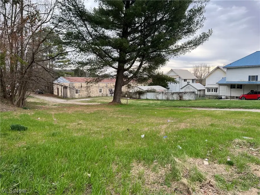 610 Stephenson Avenue, Parkersburg, WV 26101 - #2