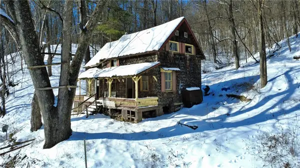 965 Back Run Road, Philo, OH 43771