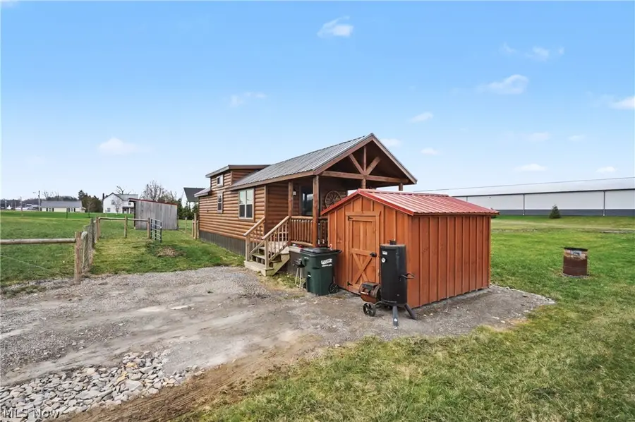 1269 Manchester Nw Avenue, Massillon, OH 44647 - #3