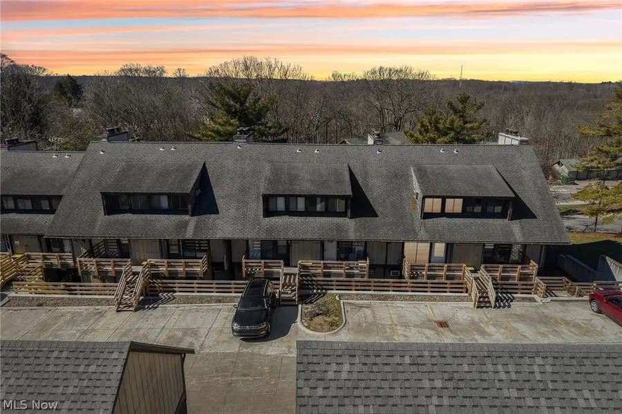 1581 Treetop Trail #26, Akron, OH 44313 - #3