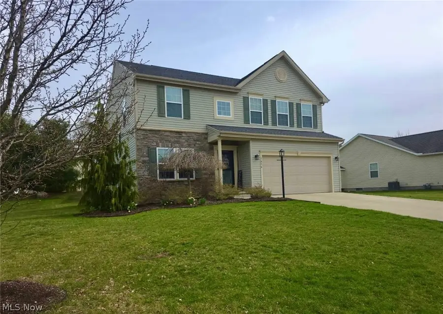 7674 Knollridge Ne Avenue, Canton, OH 44721 - #2