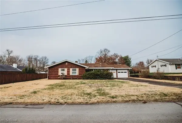 203 Clark Drive, Marietta, OH 45750