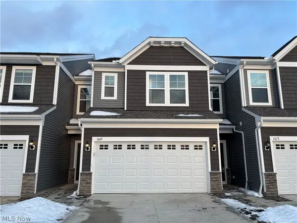 1669 Merlot Lane, Westlake, OH 44145