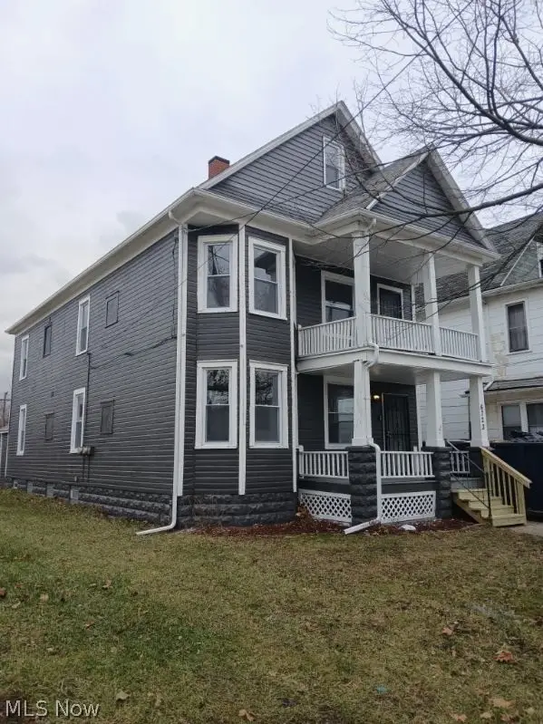 6723 Clement Avenue, Cleveland, OH 44105 - #2