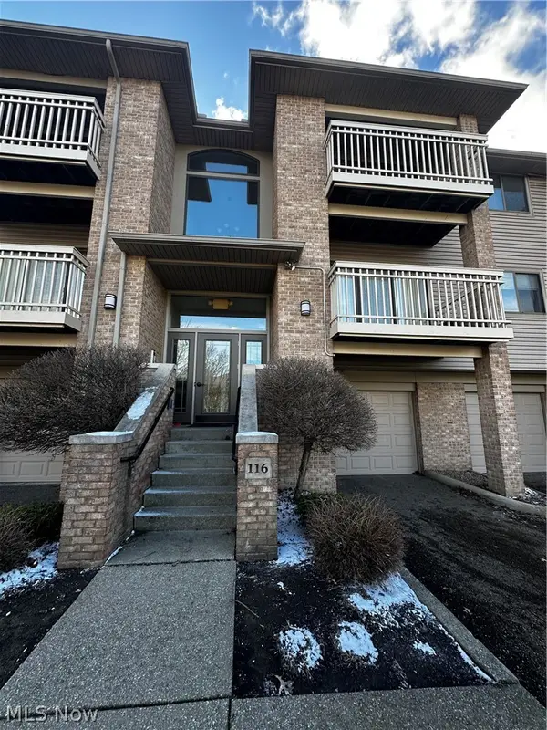 3800 Rosemont Boulevard #116 C, Fairlawn, OH 44333