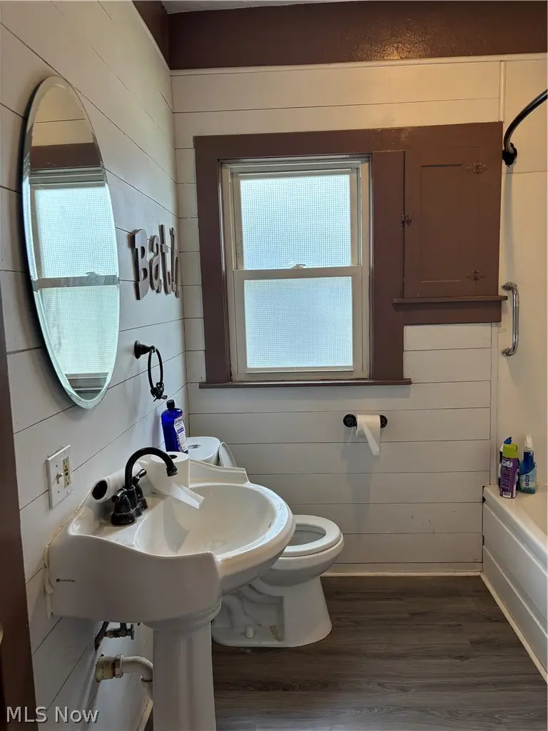 1407 Elm Street, Cambridge, OH 43725 - #3