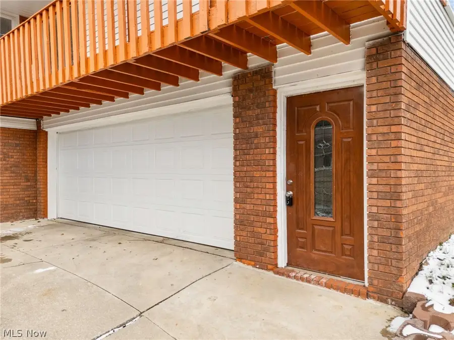 405 Baldwin Road, Akron, OH 44312 - #3