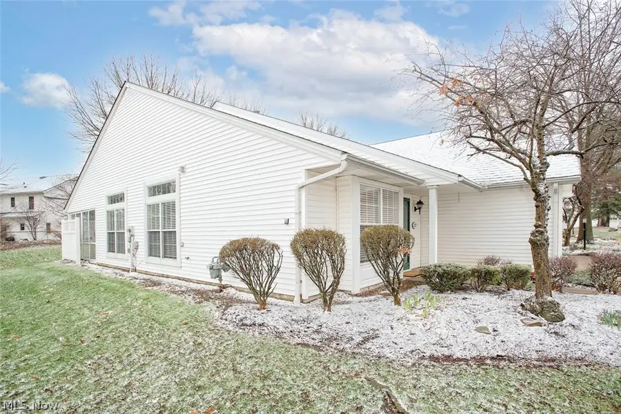 1127 Lake Meadow Lane, Brunswick, OH 44212 - #2