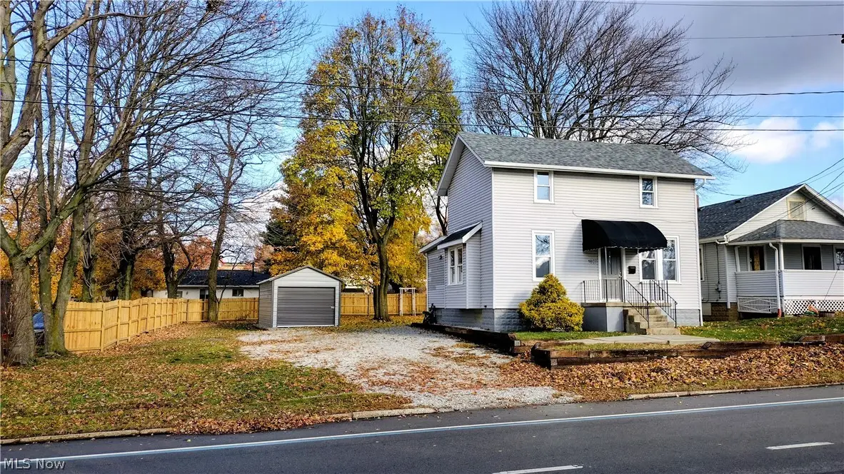 1867 Triplett Boulevard, Akron, OH 44312 - #1