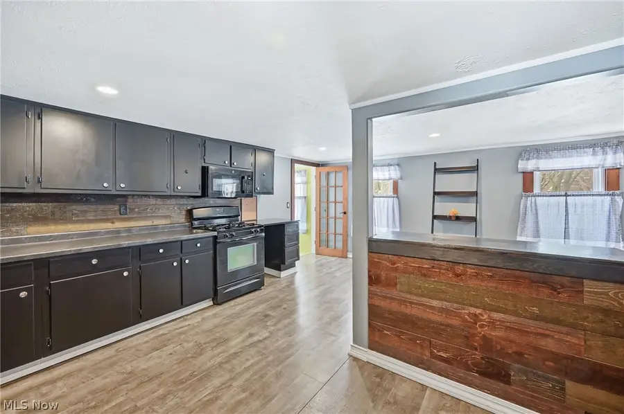 4136 State Route 7, Burghill, OH 44404 - #3