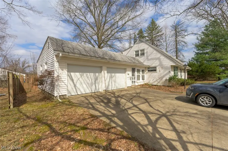 1165 Hampton Road, Kent, OH 44240 - #2