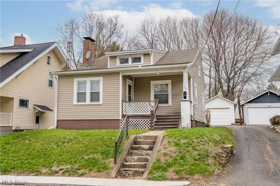 1511 34th Nw Street, Canton, OH 44709 - #2