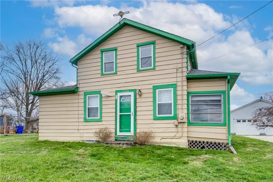 1314 Bank Street, Atwater, OH 44201 - #3