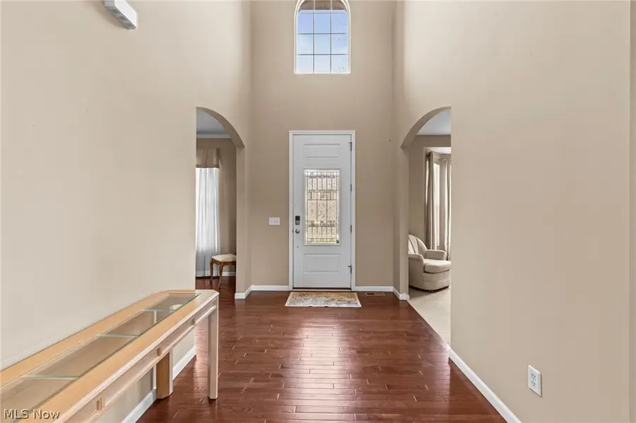 38521 Berkshire Avenue, Avon, OH 44011 - #2