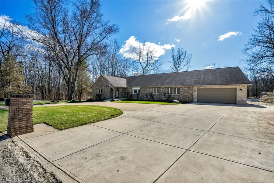 17313 Bennett Road, North Royalton, OH 44133 - #3