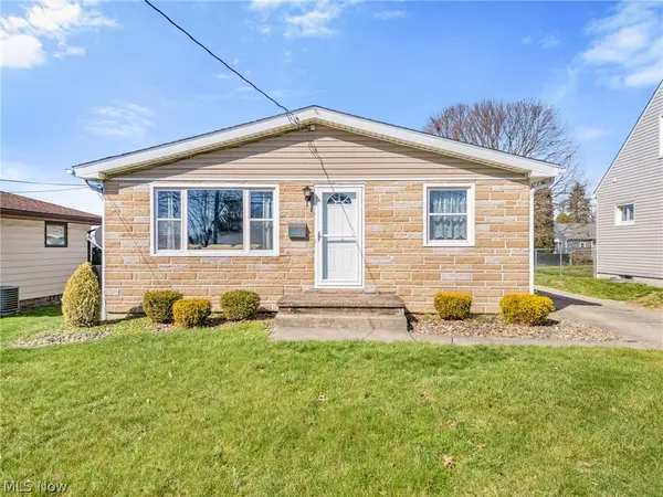 584 Hilbish Avenue, Akron, OH 44312