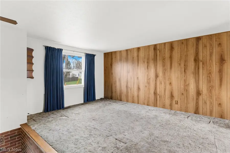 1077 S Diamond Street, Ravenna, OH 44266 - #2