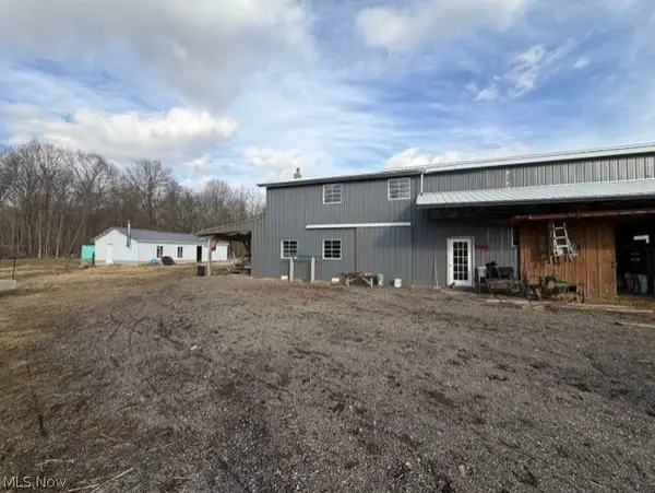 380 Flag Dale S Road, Junction City, OH 43748