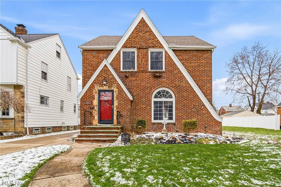 94 E 217th Street, Euclid, OH 44123 - #1