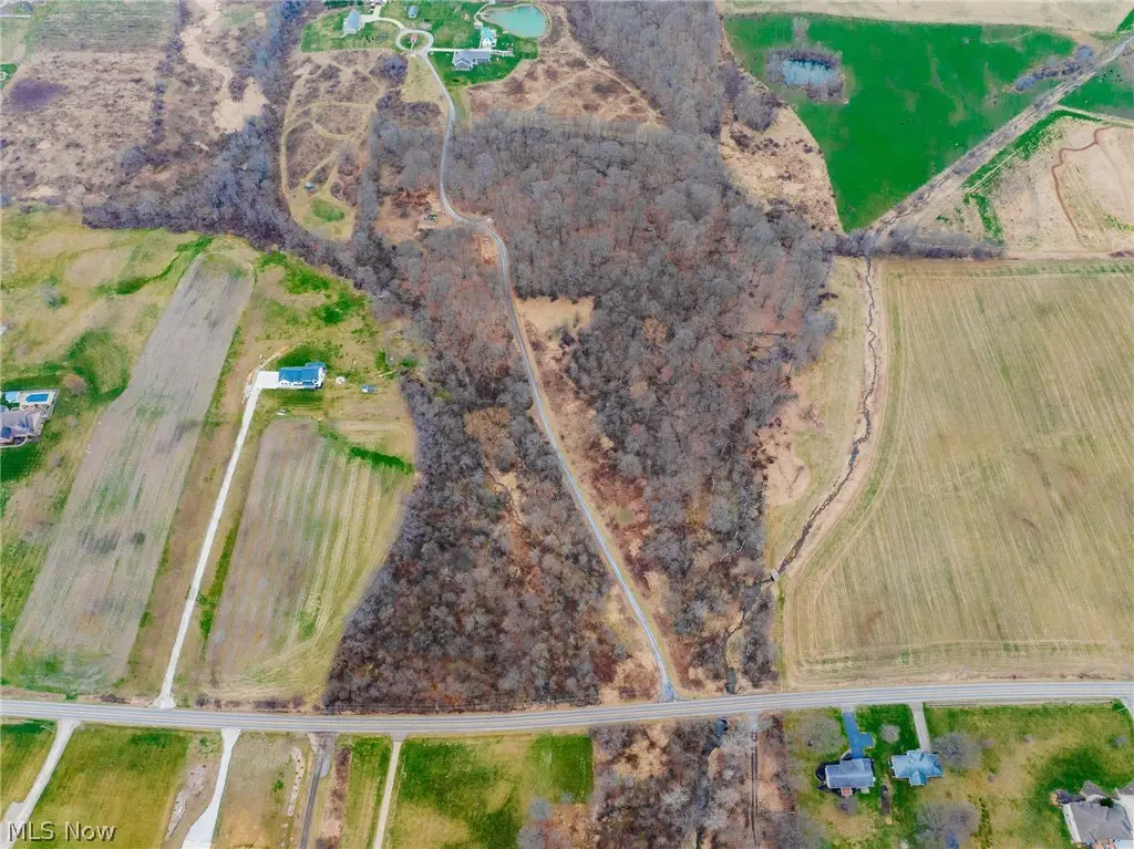 Pigeon Run Sw Avenue, Navarre, OH 44662 - #1