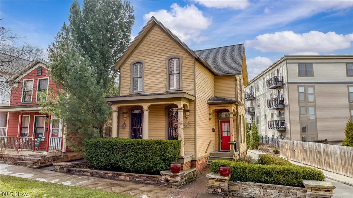 1554 W 29th Street, Cleveland, OH 44113 - #1