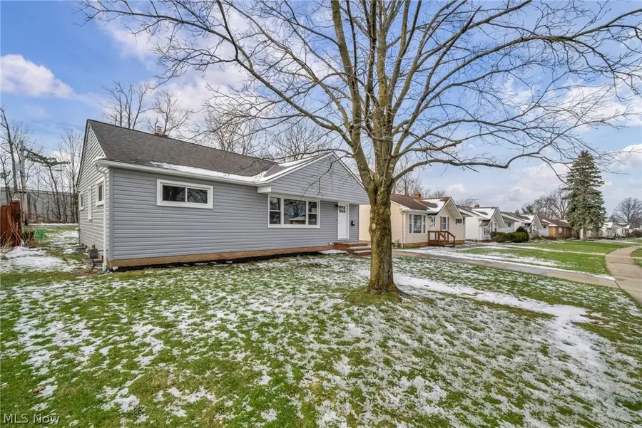 6108 Westerham Road, Mayfield Heights, OH 44124 - #3