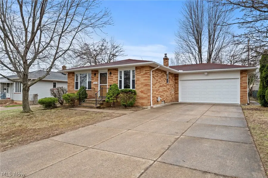 1201 Galaxy Drive, Cleveland, OH 44109 - #2
