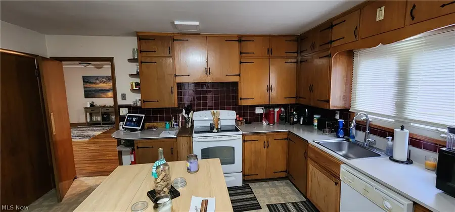 1236 Robbins Avenue, Niles, OH 44446 - #3