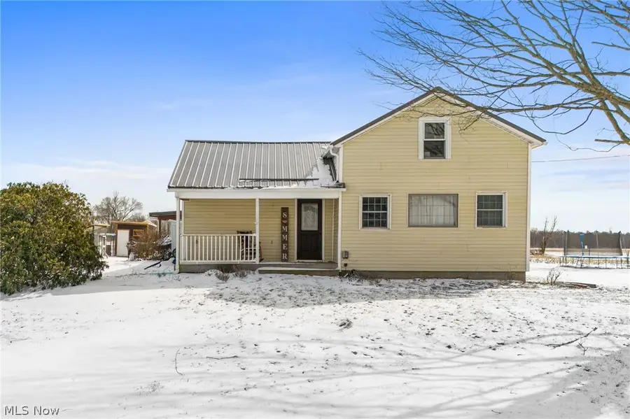 3504 Wakefield Creek Road, Farmdale, OH 44417 - #2