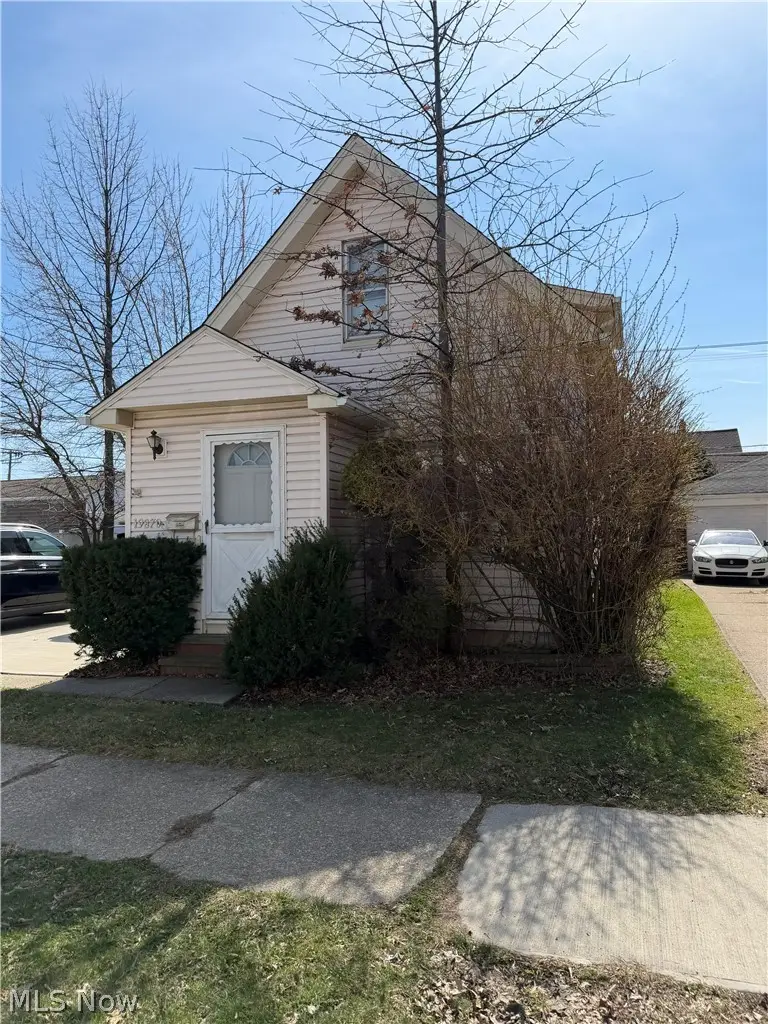 19870 Pasnow Avenue, Euclid, OH 44119 - #1