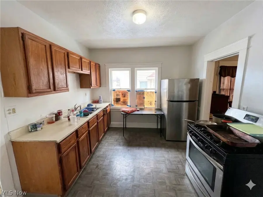 10112 Aetna Road, Cleveland, OH 44105 - #2