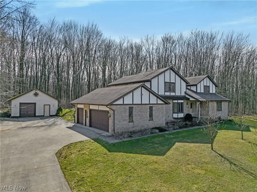 13015 Pearl Road, Chardon, OH 44024 - #3