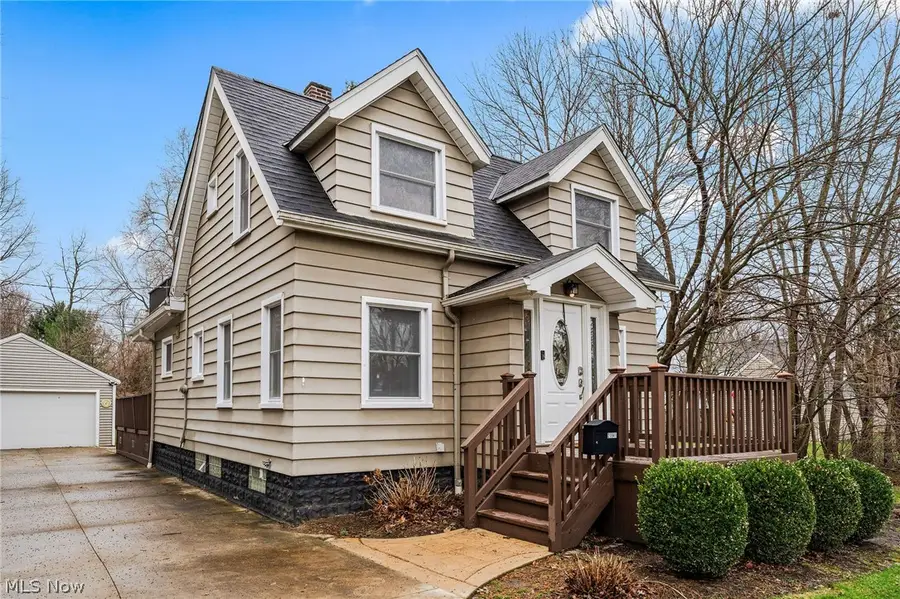 21941 Westwood Avenue, Fairview Park, OH 44126 - #2